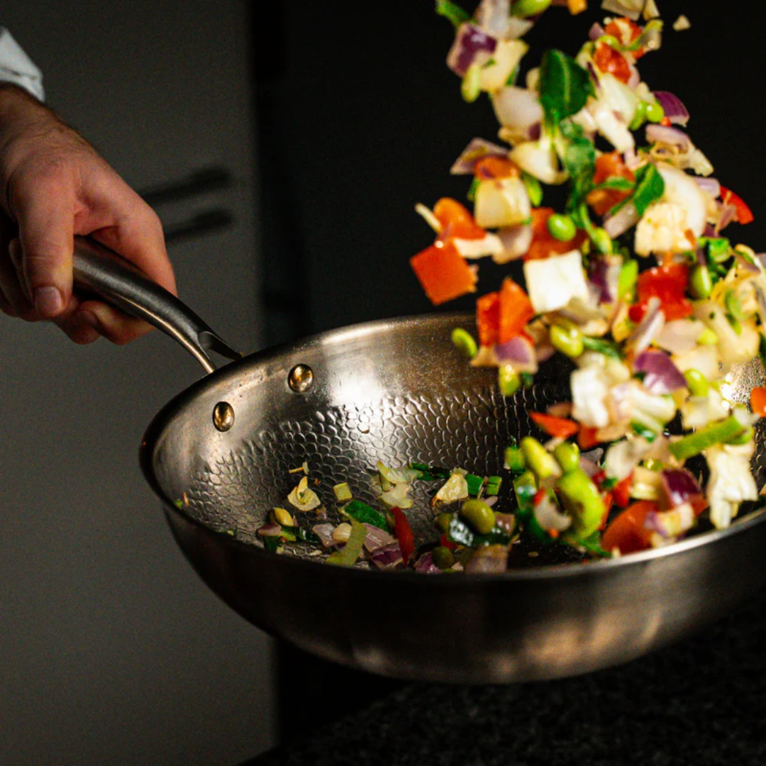 Sartén Wok de titanio con fondo plano